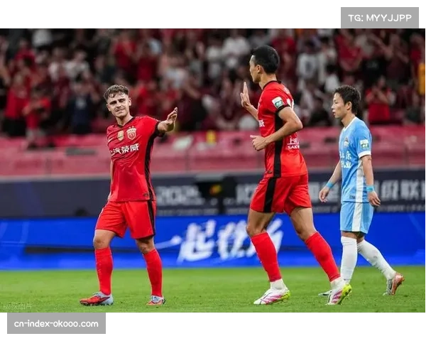 海港中场衔接出现断层 维塔尔孤立无援导致攻防脱节 海港中场衔接出现断层 维塔尔孤立无援导致攻防脱节